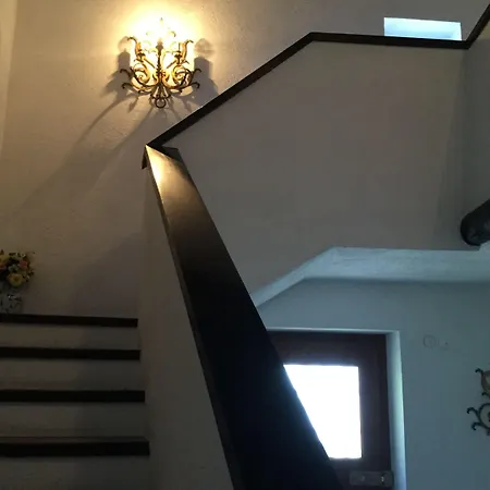 Alojamento de Acomodação e Pequeno-almoço Le Tre Casette 4*