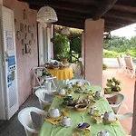 Le Tre Casette Couette-café Maratea