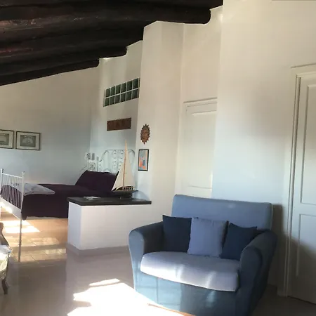 Le Tre Casette Bed & Breakfast 4*