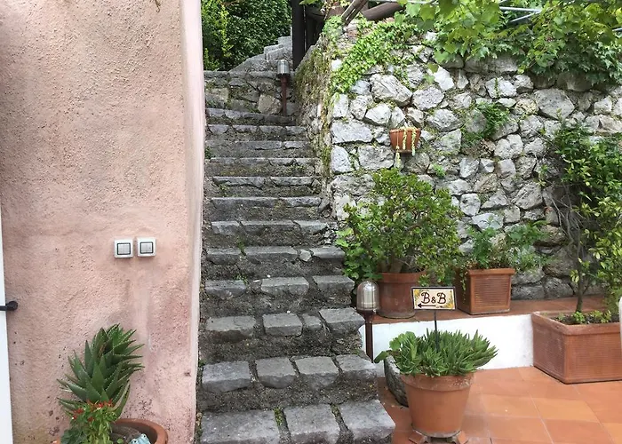 Bed & Breakfast Le Tre Casette 4*